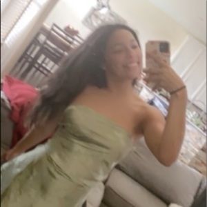 Meet your Posher, Hailey